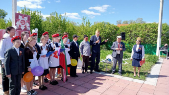 Мероприятия ко Дню Победы в Великой Отечественной войне. Большерусаковский сельский дом культуры