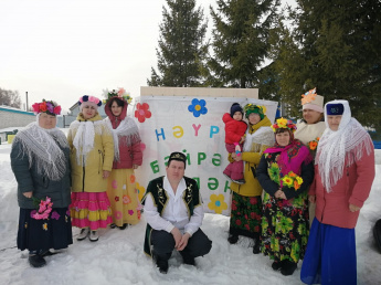 19 марта в Мурзыберлибашском сельском клубе совместно с Эбалаковским сельским поселением отметили восточный национальный праздник весны Навруз.