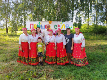 Концерт в рамках районного фестиваля-конкурса «Самое поющее село». Ульянковский сельский дом культуры