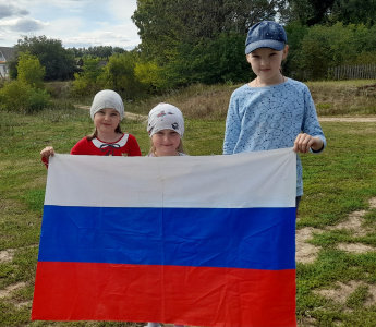 Познавательная программа «Флаг державы — символ славы». Плетеневский сельский клуб